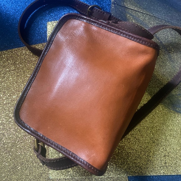 MADEWELL ALL-WEATHER LEATHER PUMPKIN BROWN CAMERA CROSSBODY Bag LMTD RARE LOVELY - Picture 4 of 15